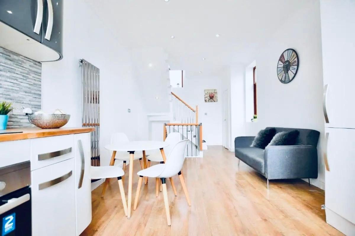 Luxury Near Canning Town- Free Parking Londres