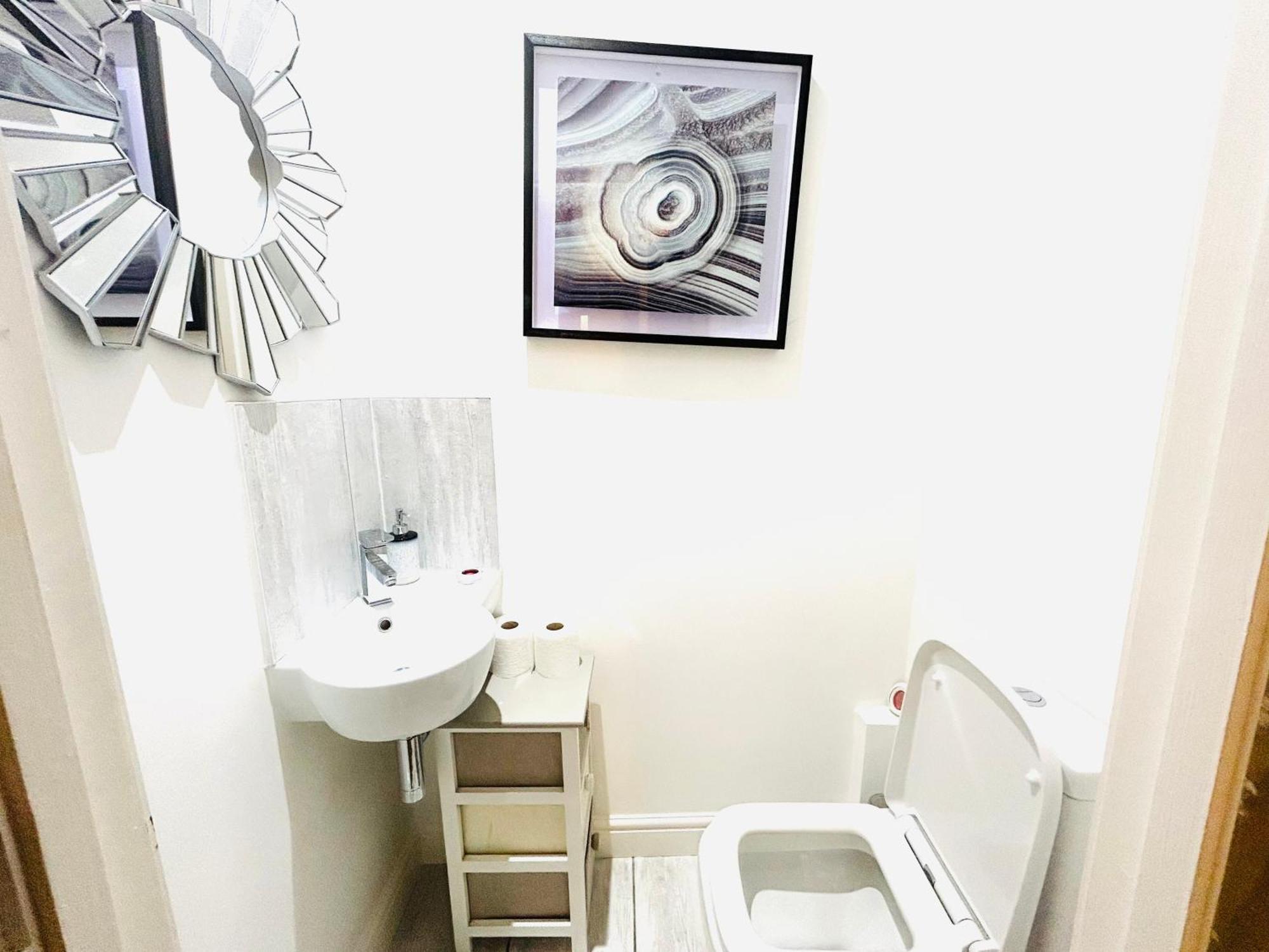 Luxury Near Canning Town- Free Parking Appartement *
