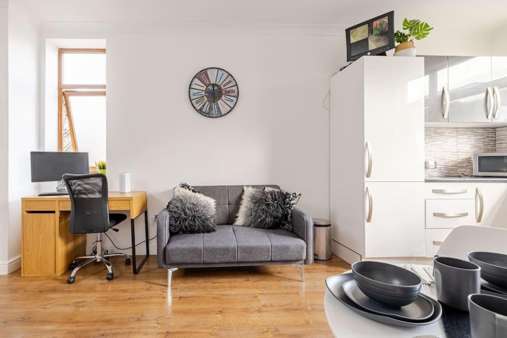Appartement Luxury Near Canning Town- Free Parking