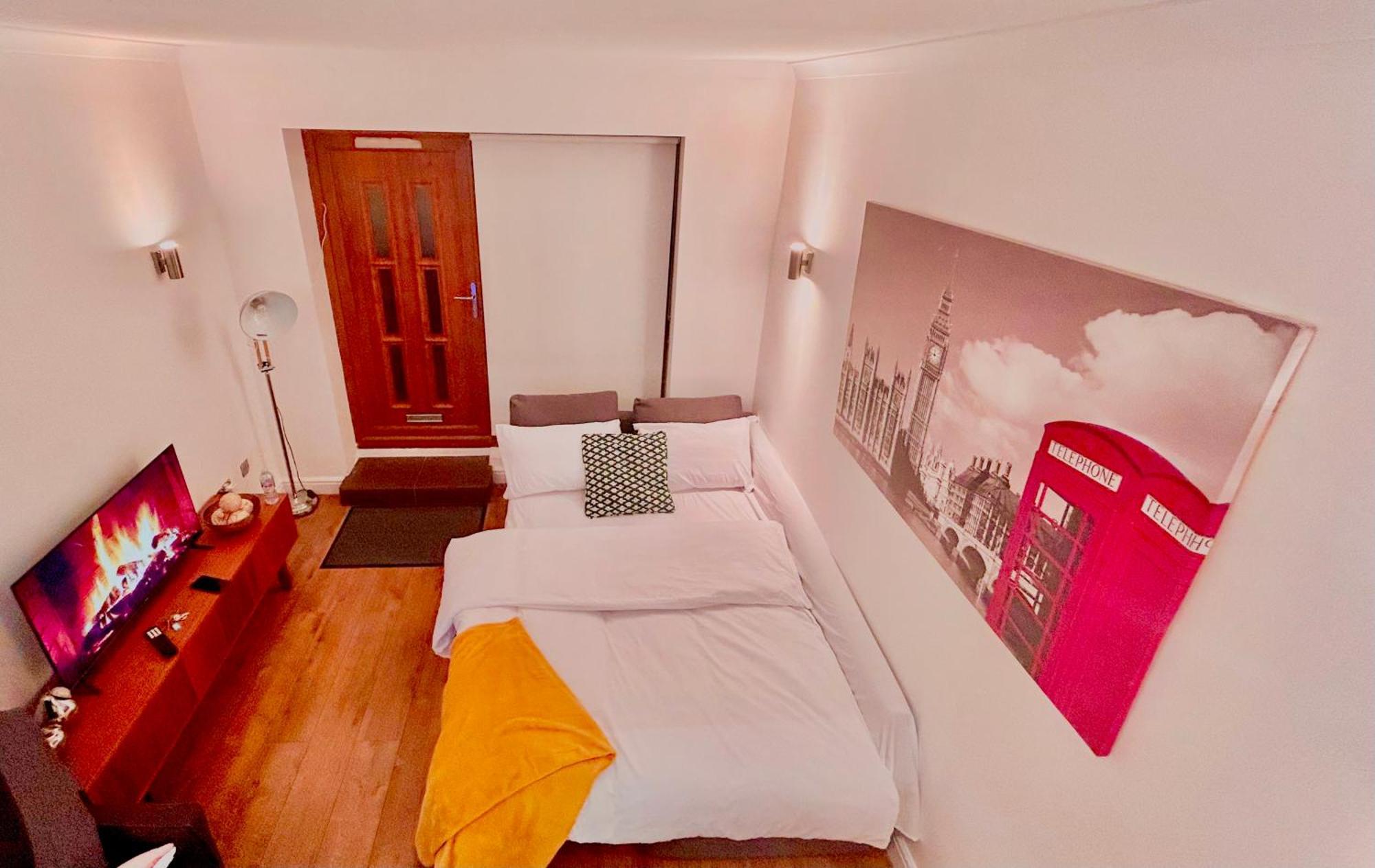 Luxury Near Canning Town- Free Parking Londres